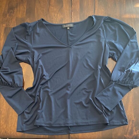 NWOT Eloquii Dramatic Sleeve V  Neck 14/16 - Picture 4 of 6